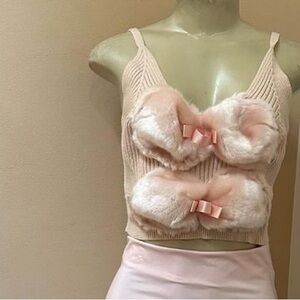 Pink tank top